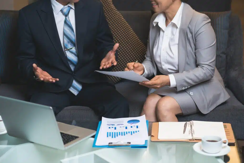 meeting-in-cafe-2023-11-27-04-53-05-utc_11zon