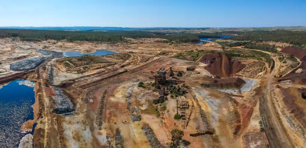 aerial-view-from-an-old-copper-mine-2023-11-27-05-27-59-utc_11zon