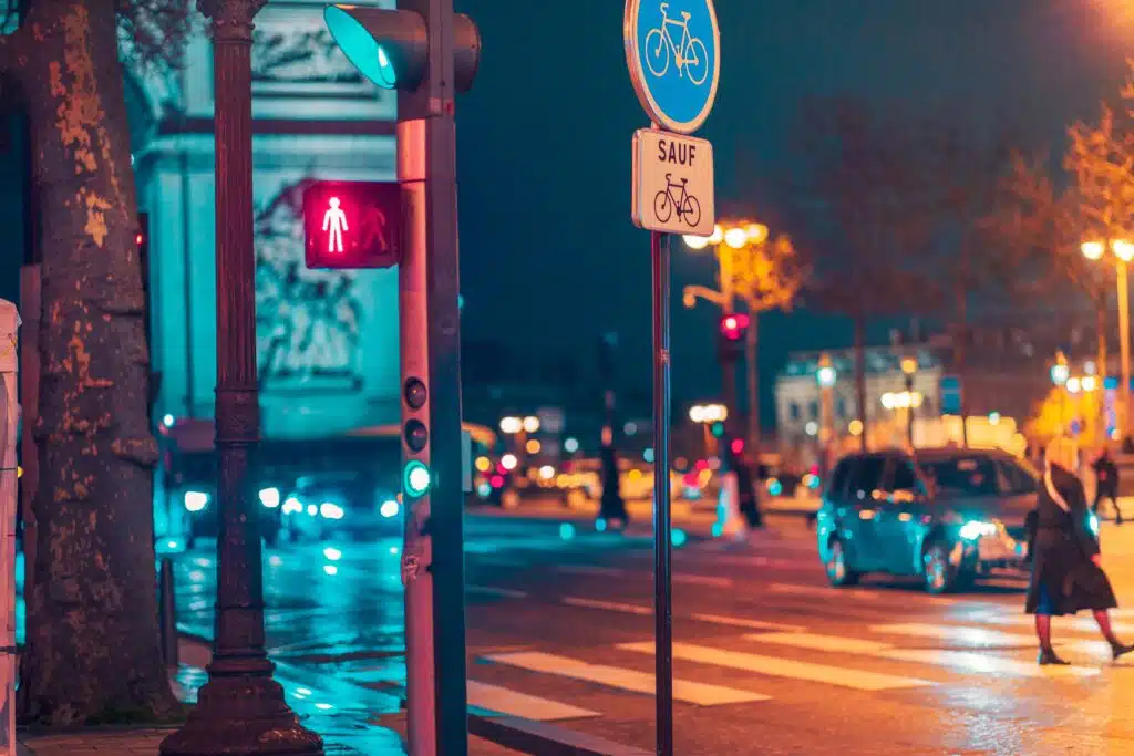 champ-elysees-traffic-ligts-view-from-pedestrian-c-2023-11-27-05-15-00-utc_11zon