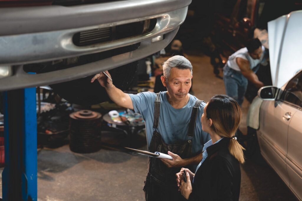 customer-making-inspection-check-to-a-car-engine-r-2023-11-27-04-51-03-utc_11zon
