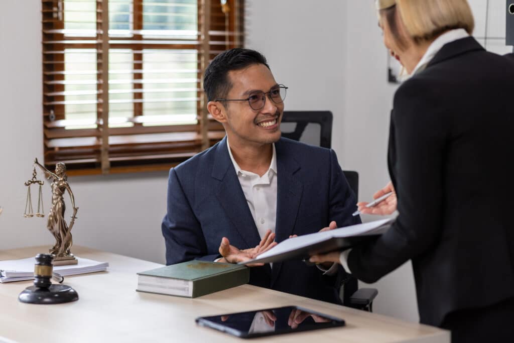 business-asian-people-and-lawyers-businessman
