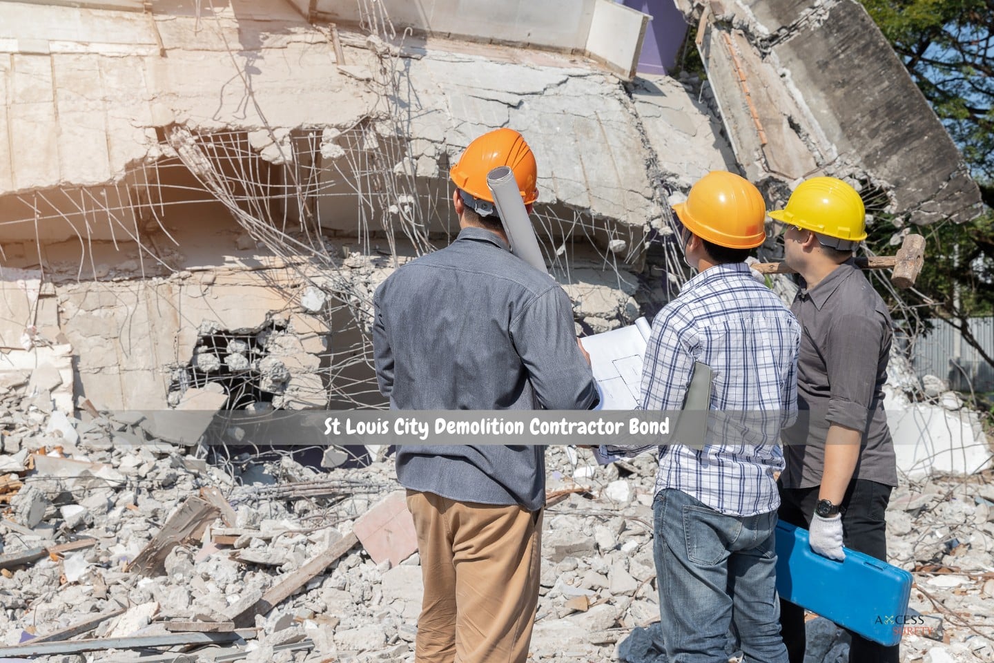 St Louis City Demolition Contractor Bond - The contractor and the demolition control supervisor are talking about demolishing the structure.