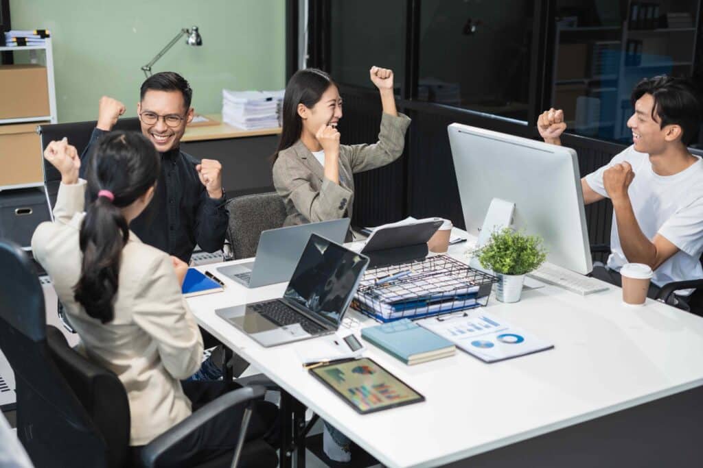 group-of-young-asian-business-team-creative-busine-2024-08-20-14-53-50-utc