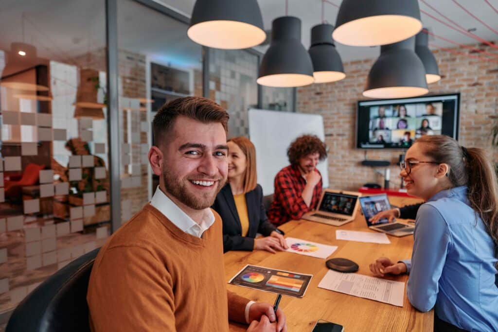 in-the-vibrant-ambiance-of-a-modern-startup-office-2024-08-08-01-53-37-utc