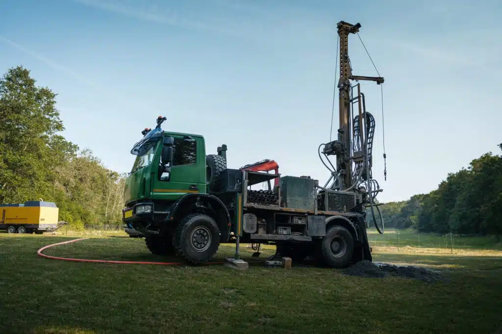 water-well-drilling-rig-preparing-to-boring-dowin-2024-10-18-10-05-19-utc_11zon