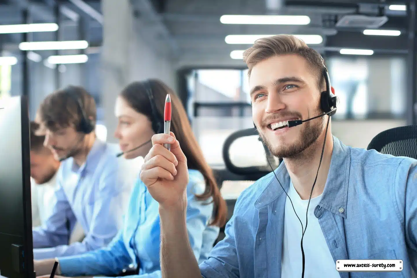 Businesses, financial institutions, governments, and collection agencies all use collection agents to recover money from clients or customers who are behind on payments on credit card debts, loans, bills, or other financial commitments.